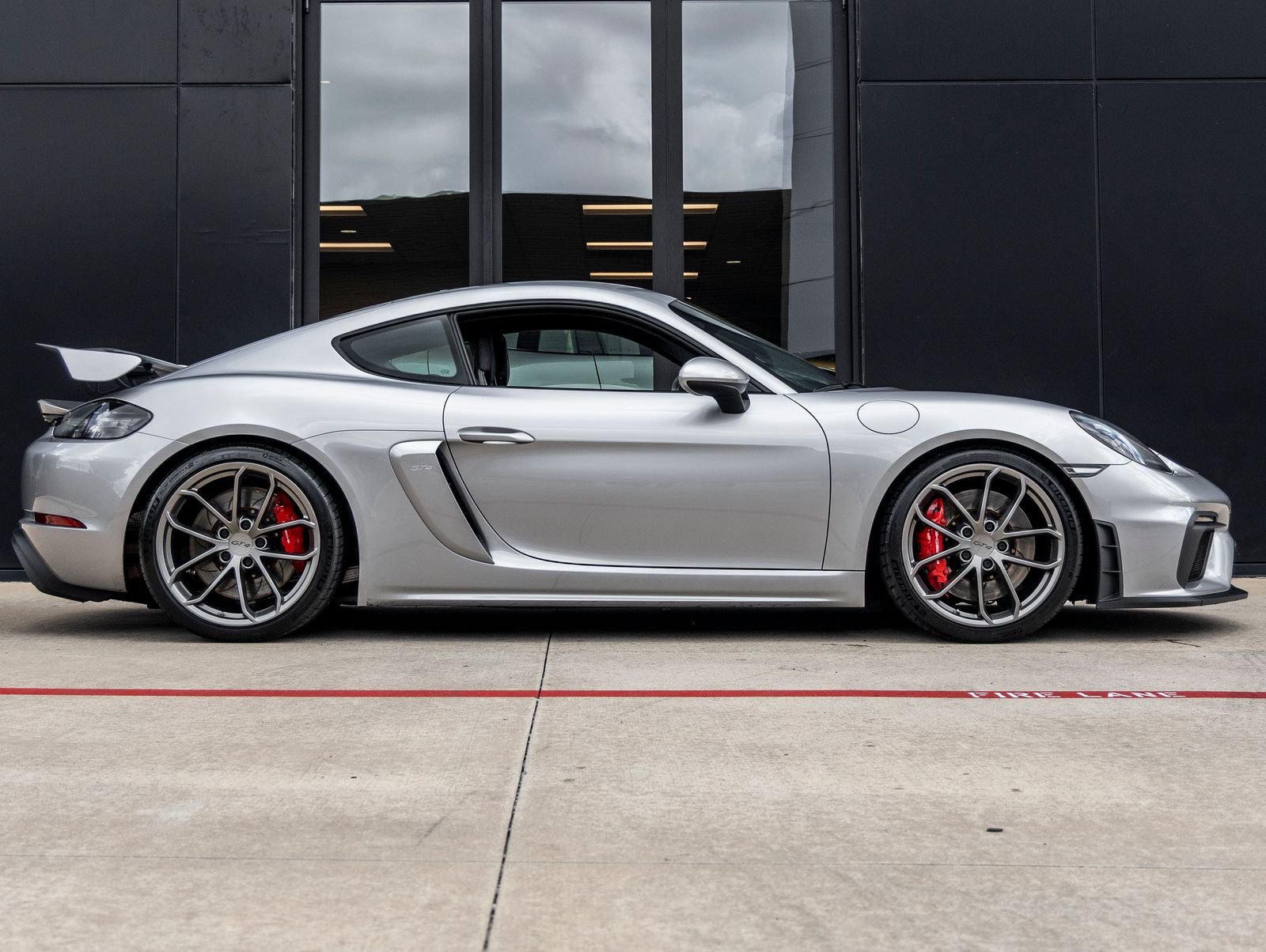 2020 Porsche 718 Cayman GT4