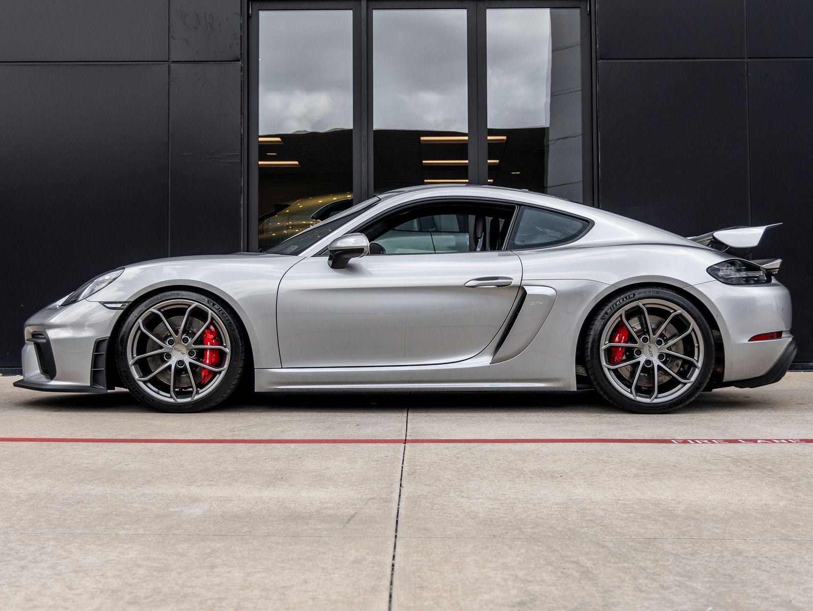 2020 Porsche 718 Cayman GT4