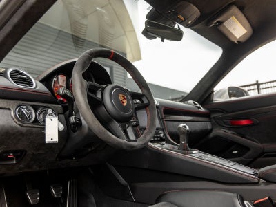 2020 Porsche 718 Cayman GT4
