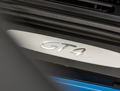 2023 Porsche 718 Cayman GT4