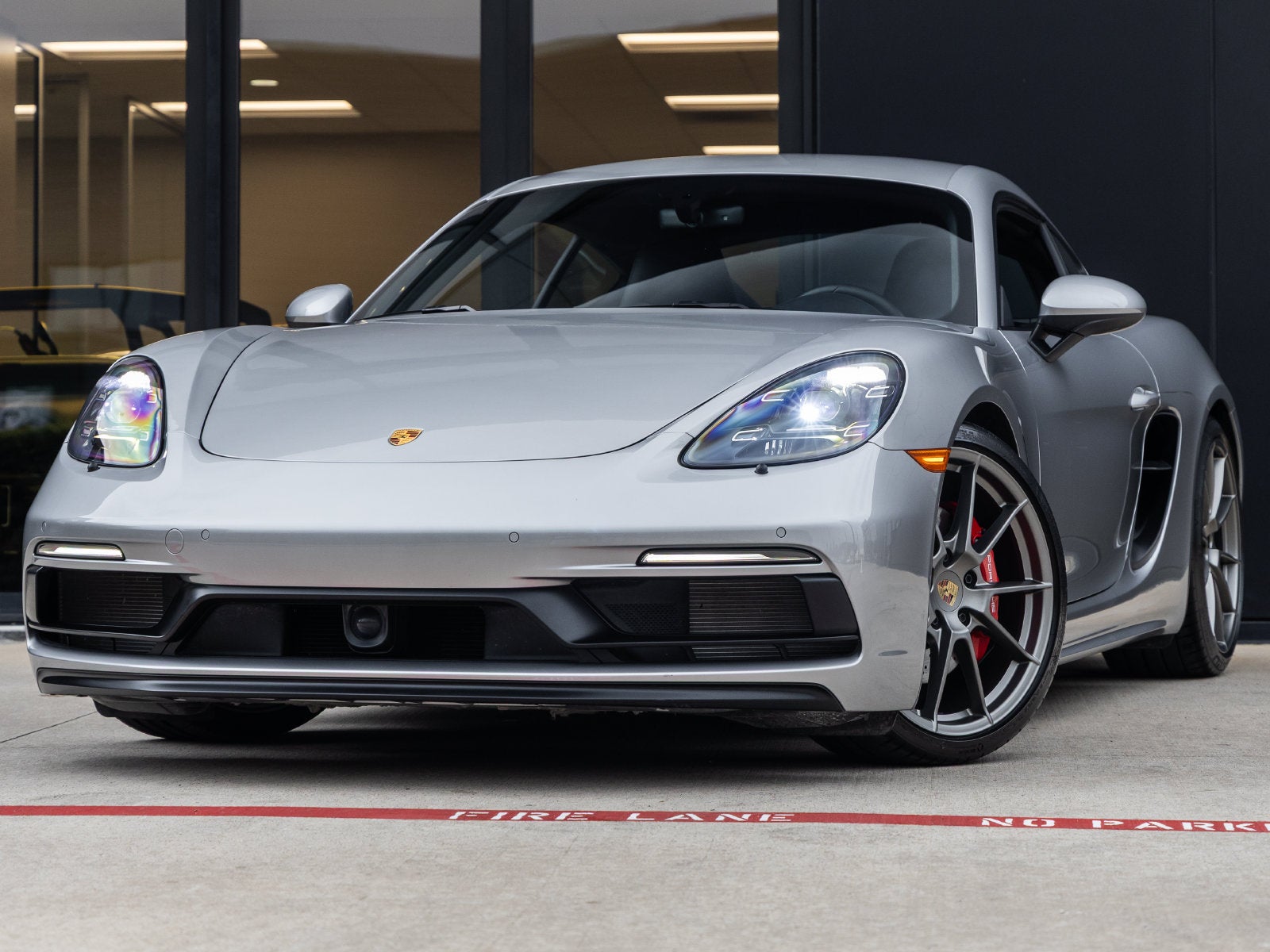 2025 Porsche 718 Cayman GTS