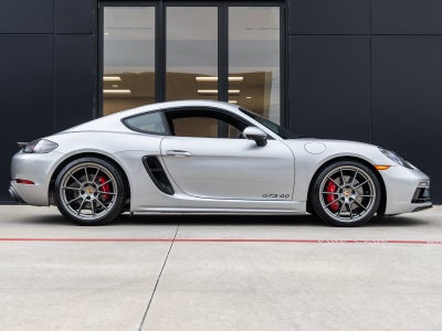 2025 Porsche 718 Cayman GTS