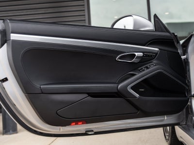 2025 Porsche 718 Cayman GTS