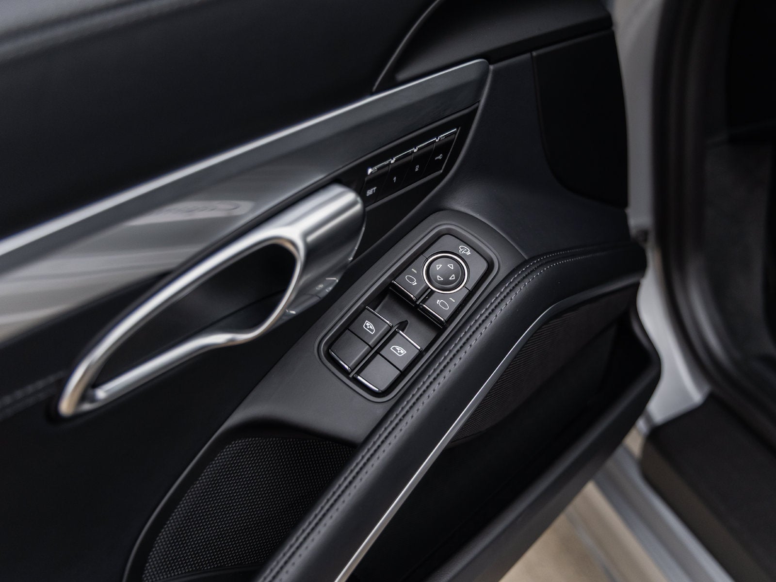 2025 Porsche 718 Cayman GTS