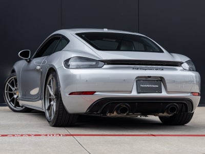 2025 Porsche 718 Cayman GTS