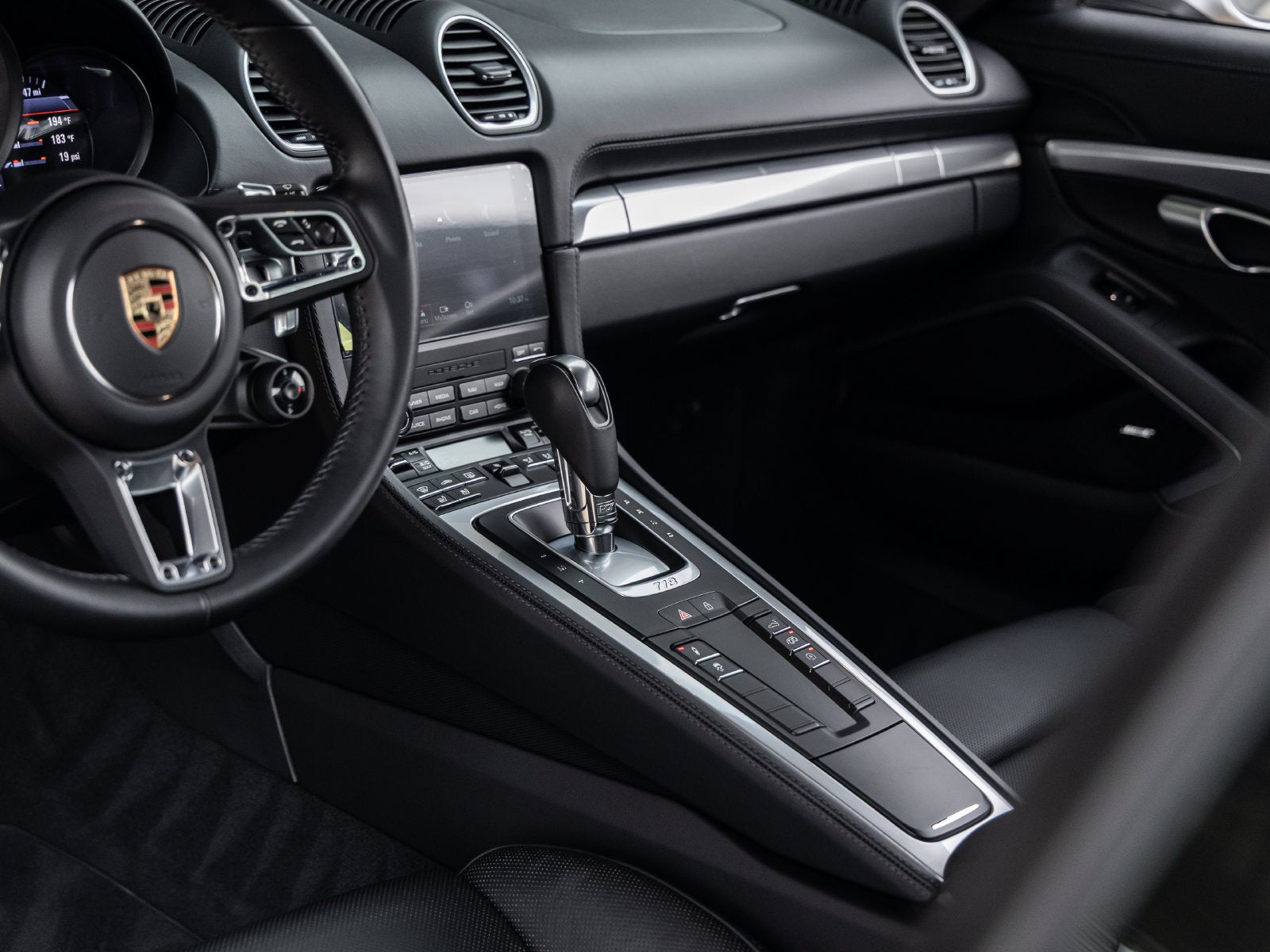 2025 Porsche 718 Cayman GTS