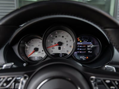 2025 Porsche 718 Cayman GTS