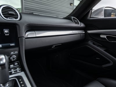 2025 Porsche 718 Cayman GTS