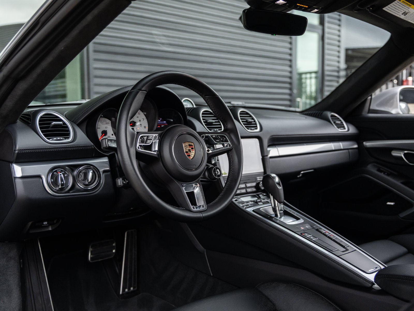2025 Porsche 718 Cayman GTS