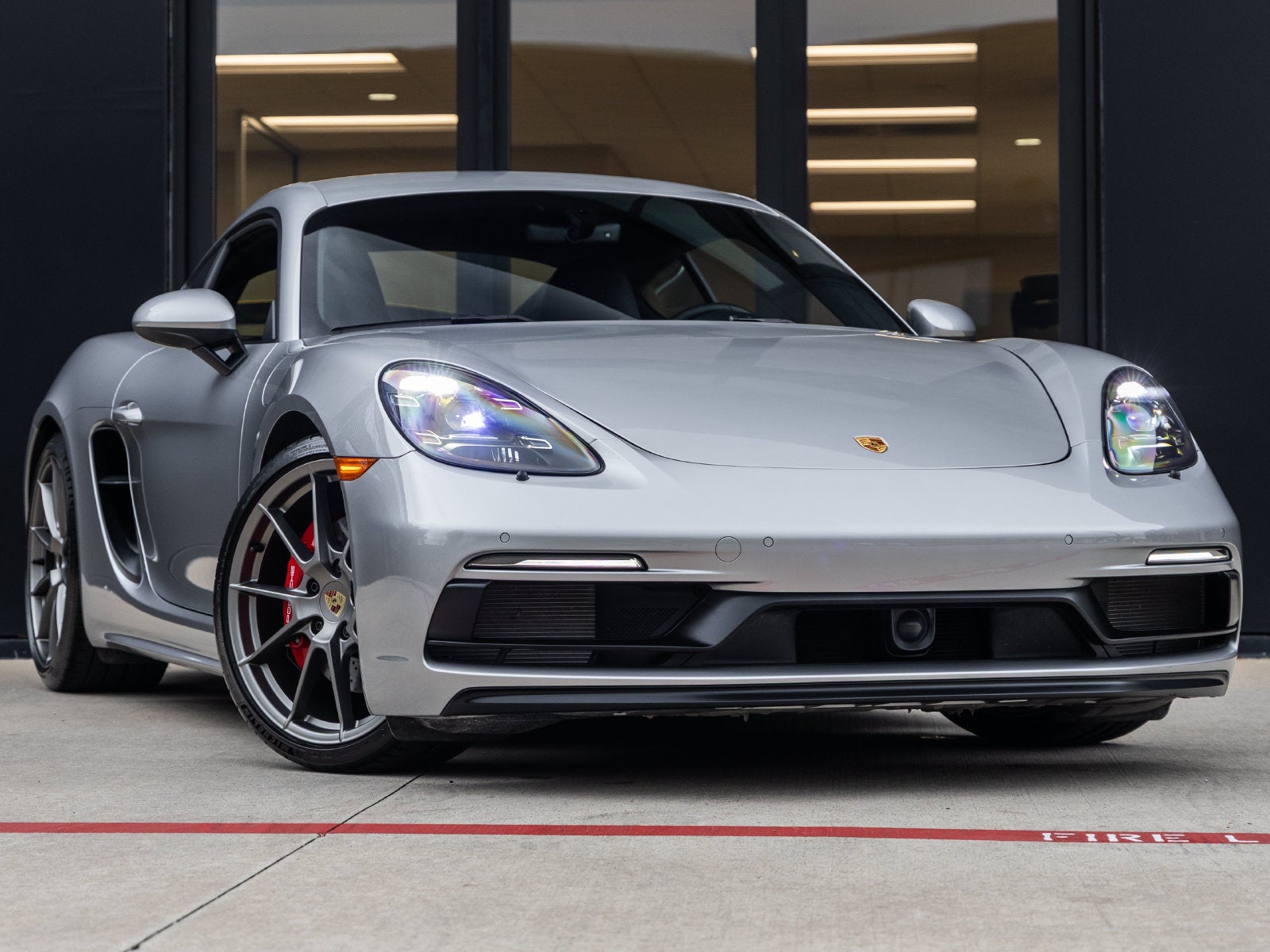 2025 Porsche 718 Cayman GTS