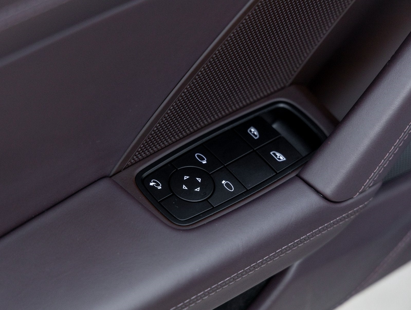 2024 Porsche 911 Turbo S