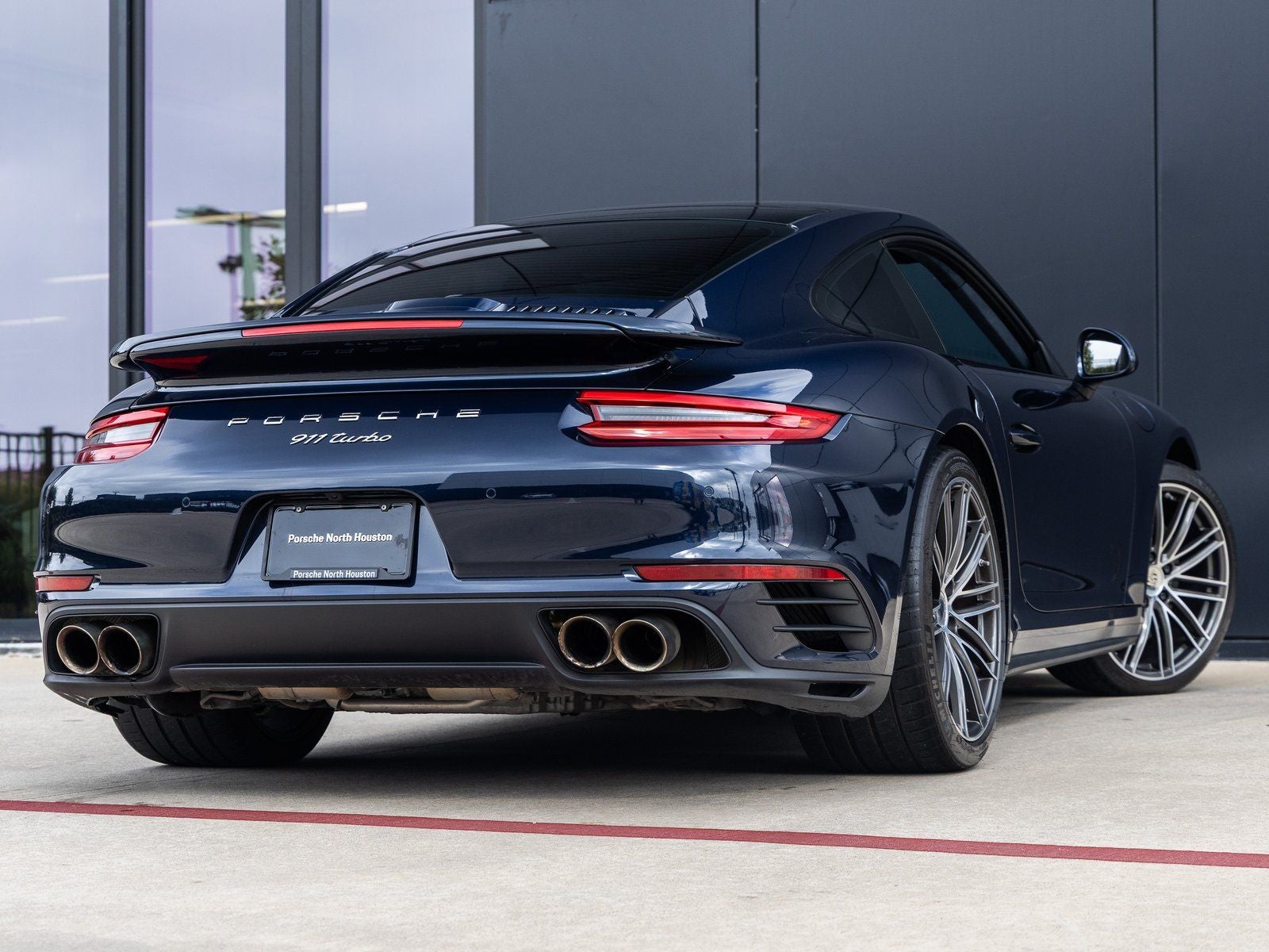 2018 Porsche 911 Turbo