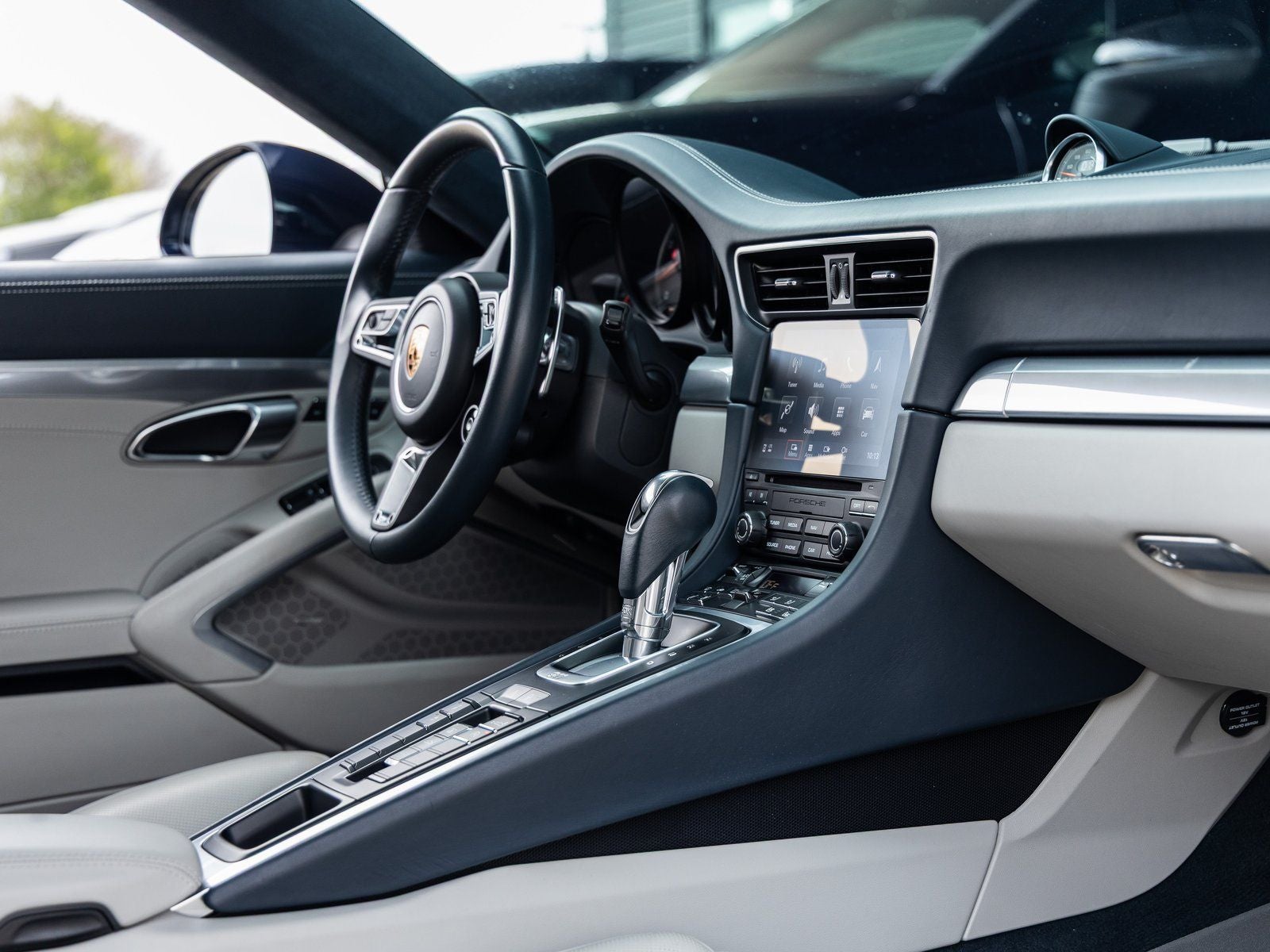 2018 Porsche 911 Turbo