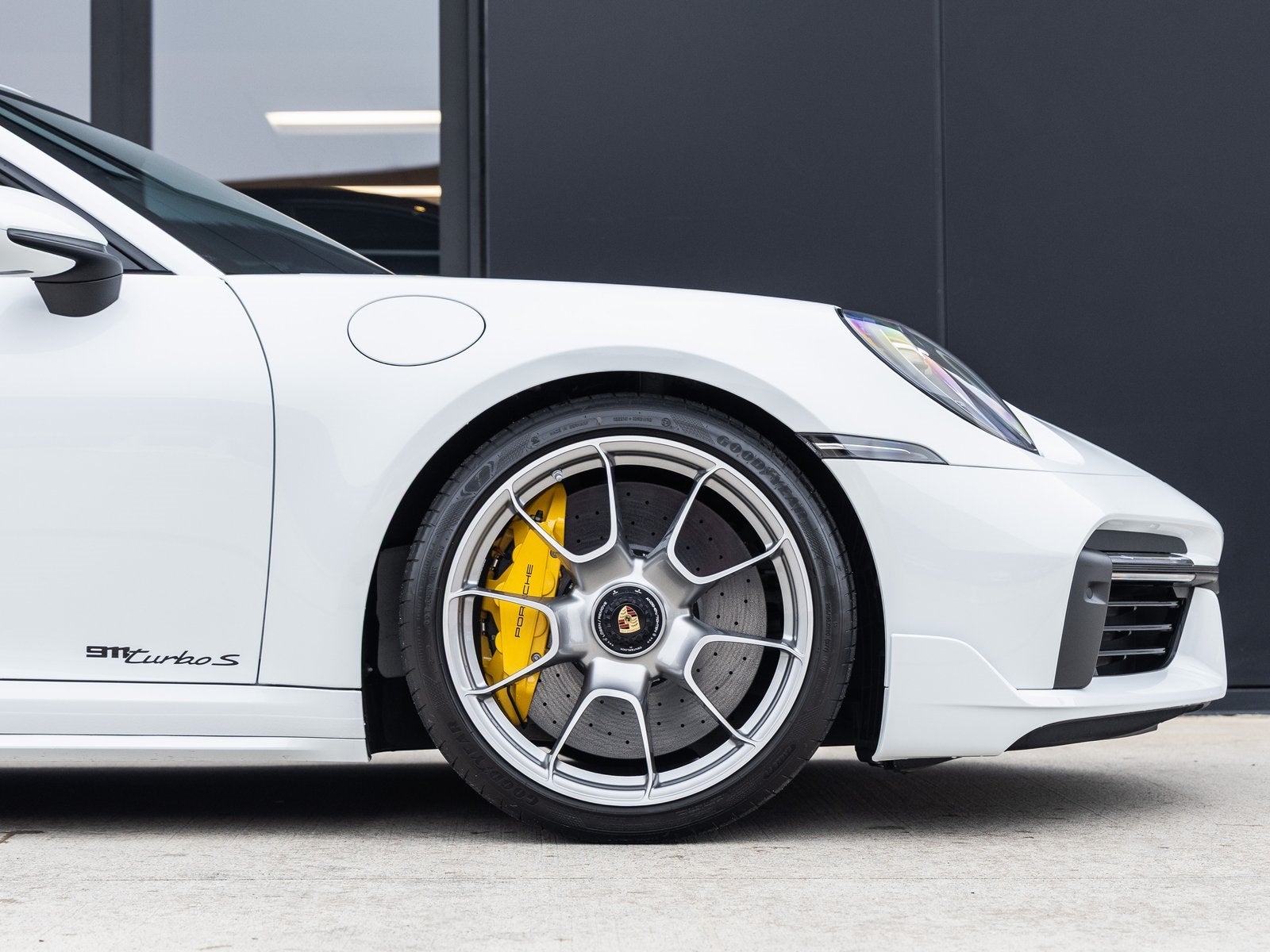 2022 Porsche 911 911 Turbo S (MY22)