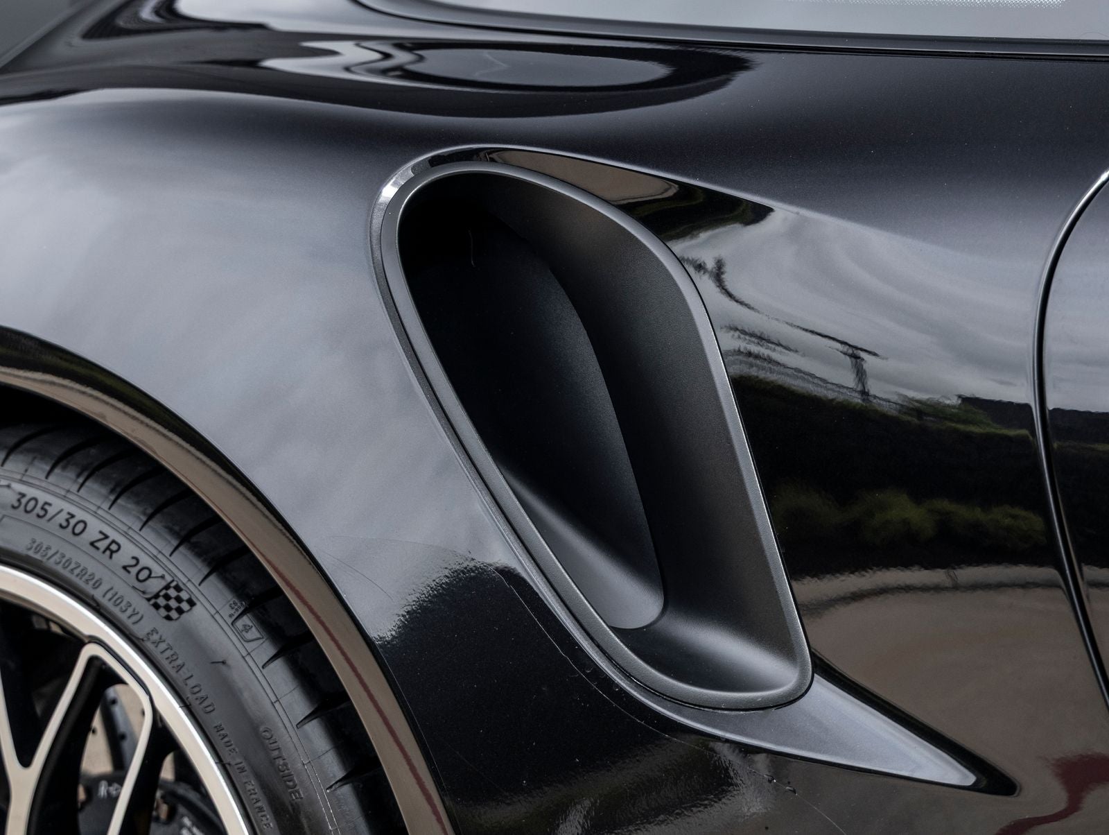 2014 Porsche 911 911 Turbo S Coupe