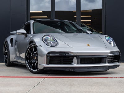 2022 Porsche 911 Turbo S