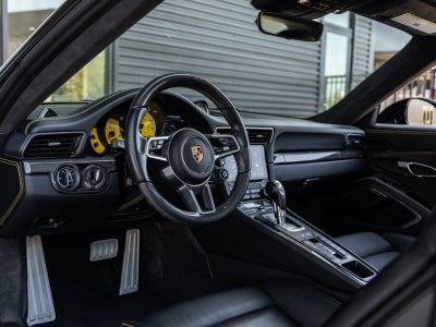 2017 Porsche 911 911 Turbo S