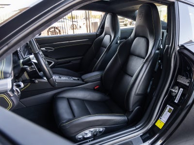 2017 Porsche 911 911 Turbo S