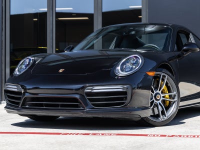 2017 Porsche 911 911 Turbo S