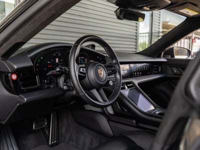 2022 Porsche Taycan Taycan GTS (MY22)