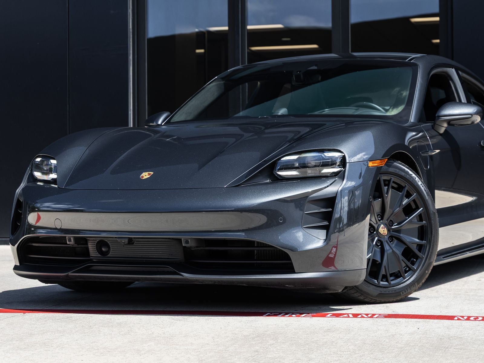 2022 Porsche Taycan Taycan GTS (MY22)