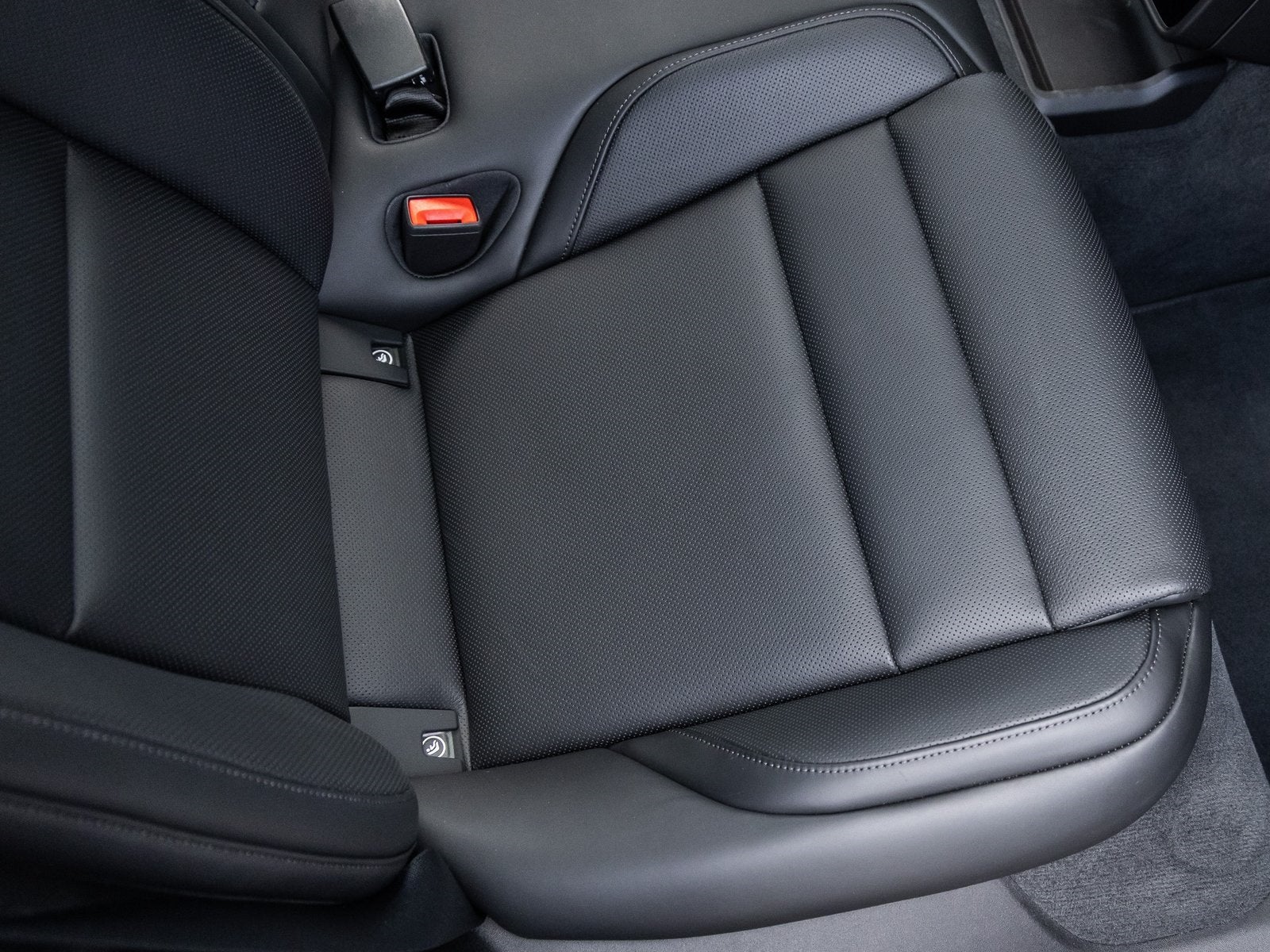 2025 Porsche Taycan Taycan GTS