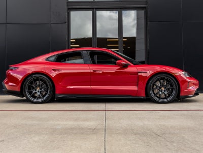 2025 Porsche Taycan Taycan GTS