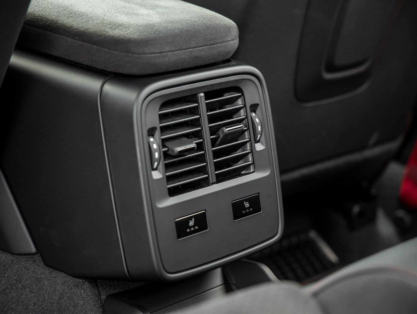 2025 Porsche Taycan Taycan GTS