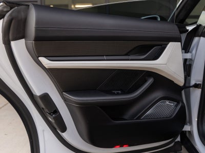 2024 Porsche Taycan Taycan GTS (MY24)