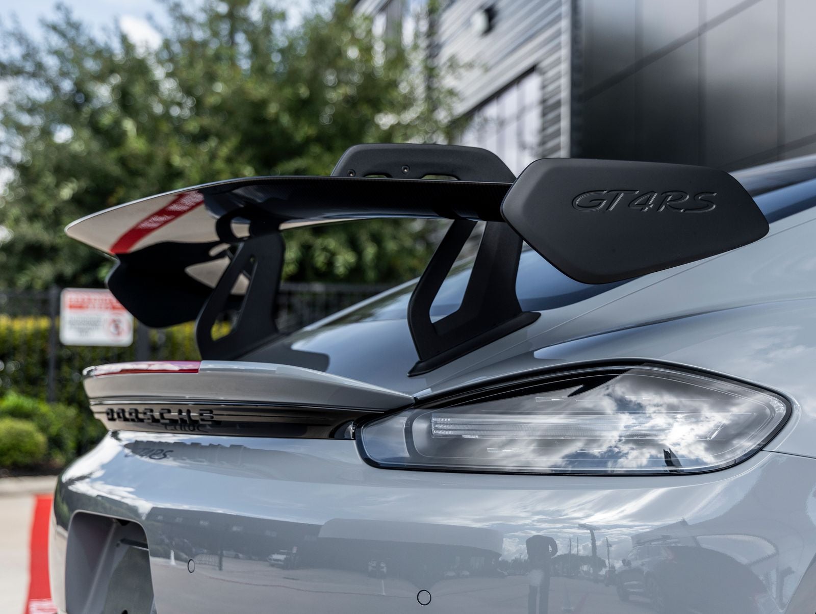 2024 Porsche 718 Cayman GT4 RS