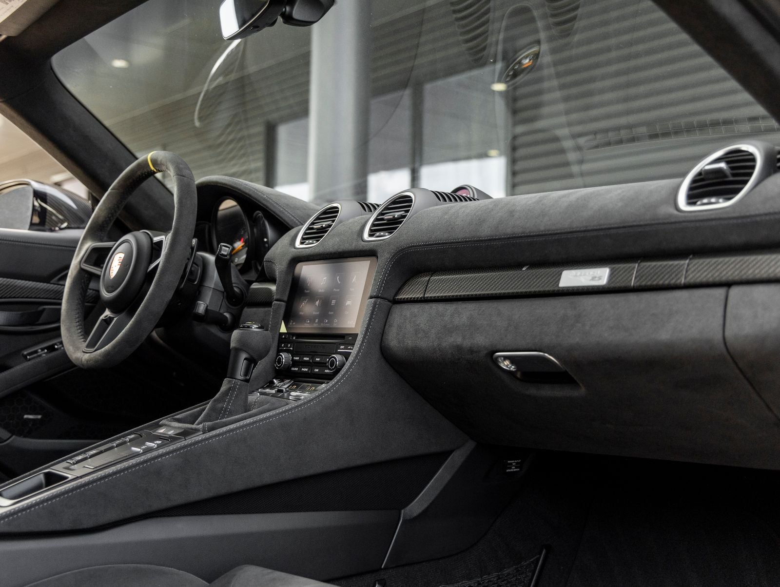 2024 Porsche 718 Cayman GT4 RS
