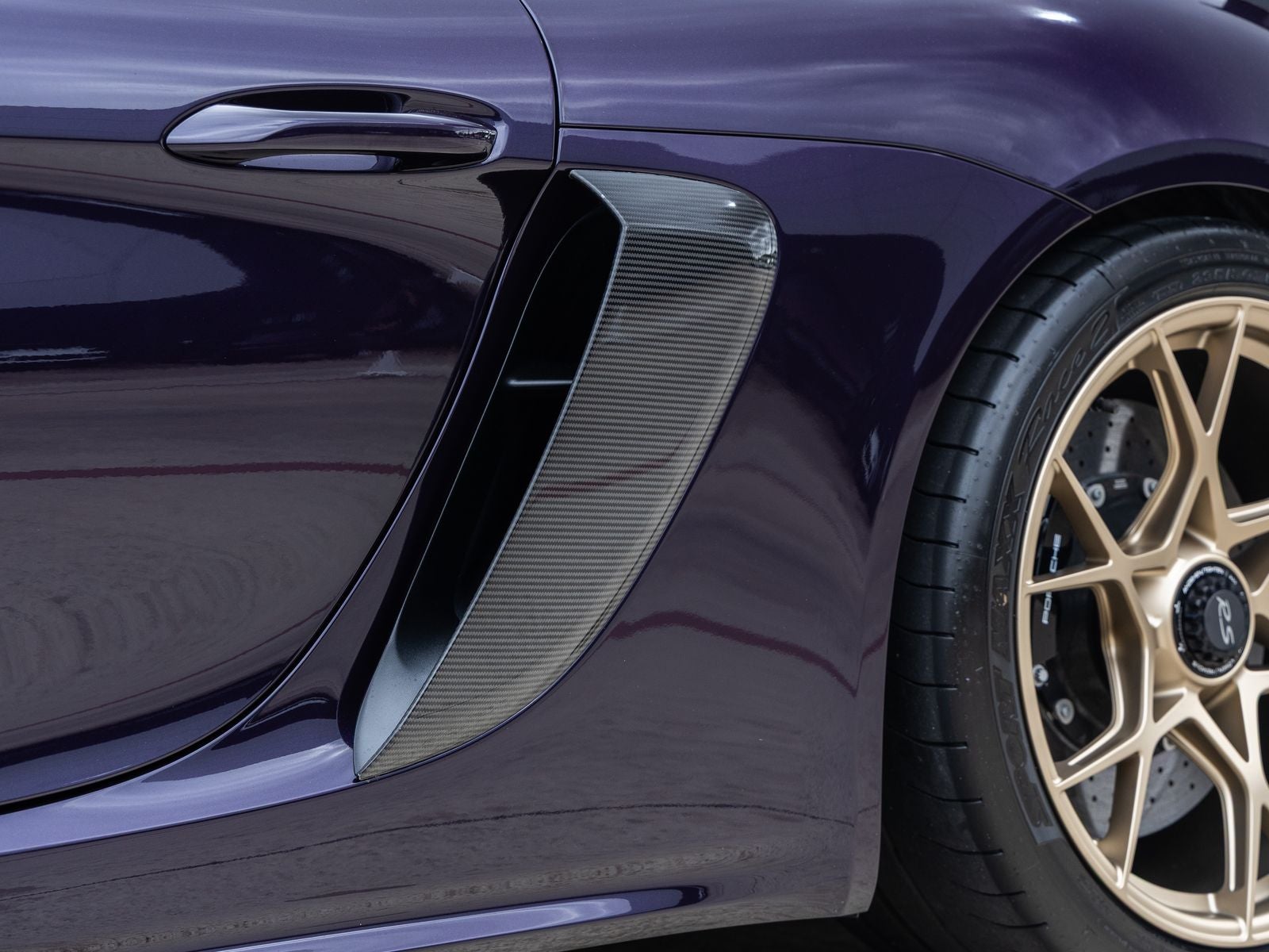 2025 Porsche 718 Cayman GT4 RS