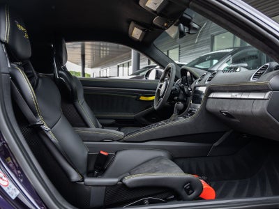 2025 Porsche 718 Cayman GT4 RS