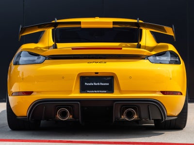 2025 Porsche 718 Cayman GT4 RS