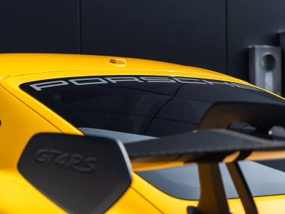 2025 Porsche 718 Cayman GT4 RS