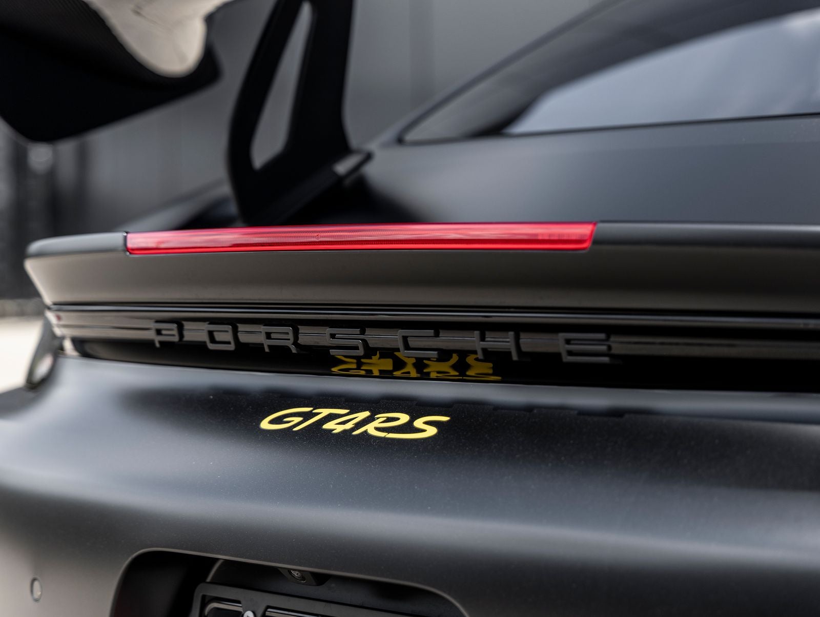 2025 Porsche 718 718 Cayman GT4 RS