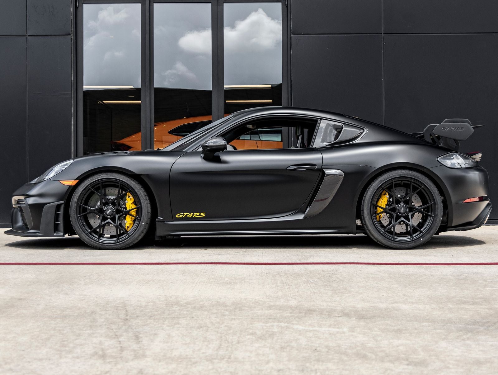 2025 Porsche 718 718 Cayman GT4 RS