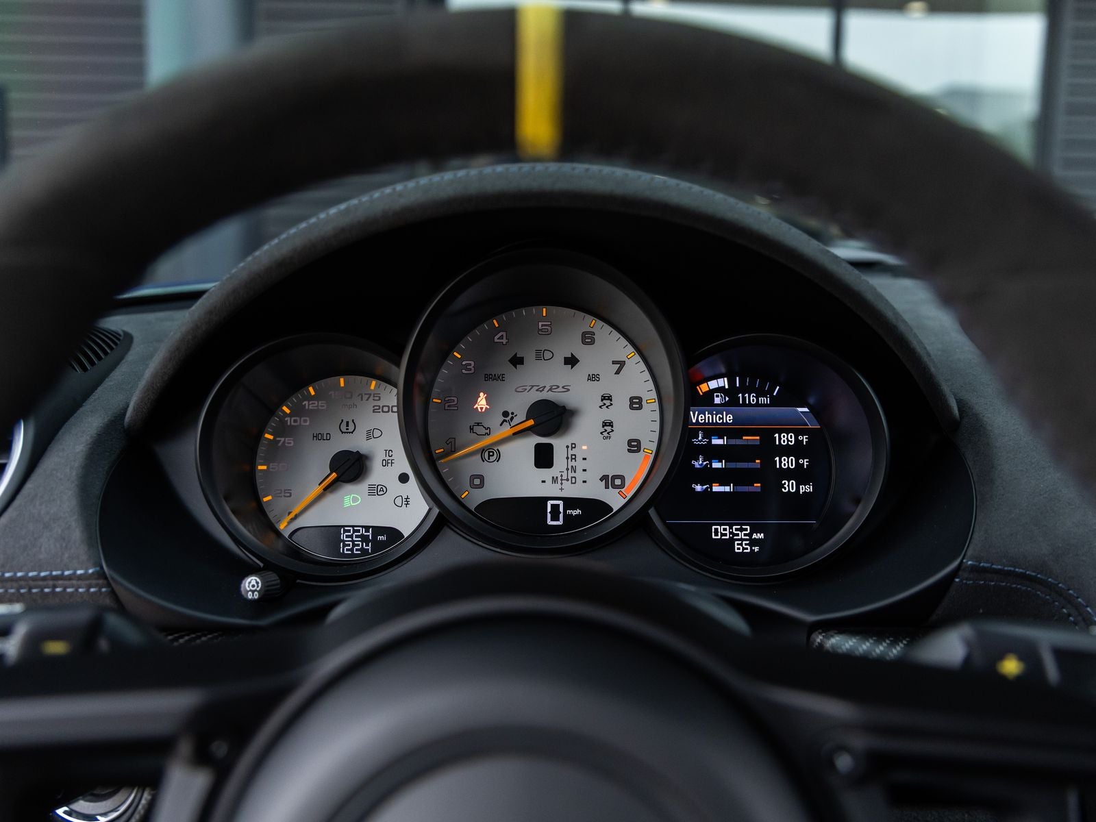 2023 Porsche 718 Cayman GT4 RS