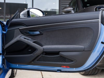 2023 Porsche 718 Cayman GT4 RS