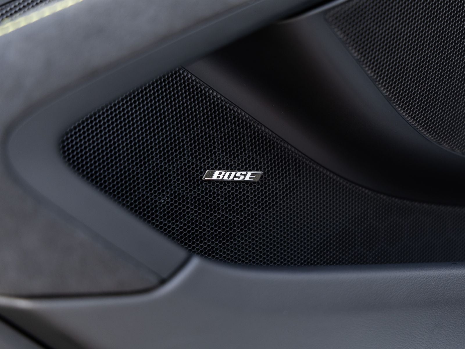 2025 Porsche 718 Cayman GT4 RS