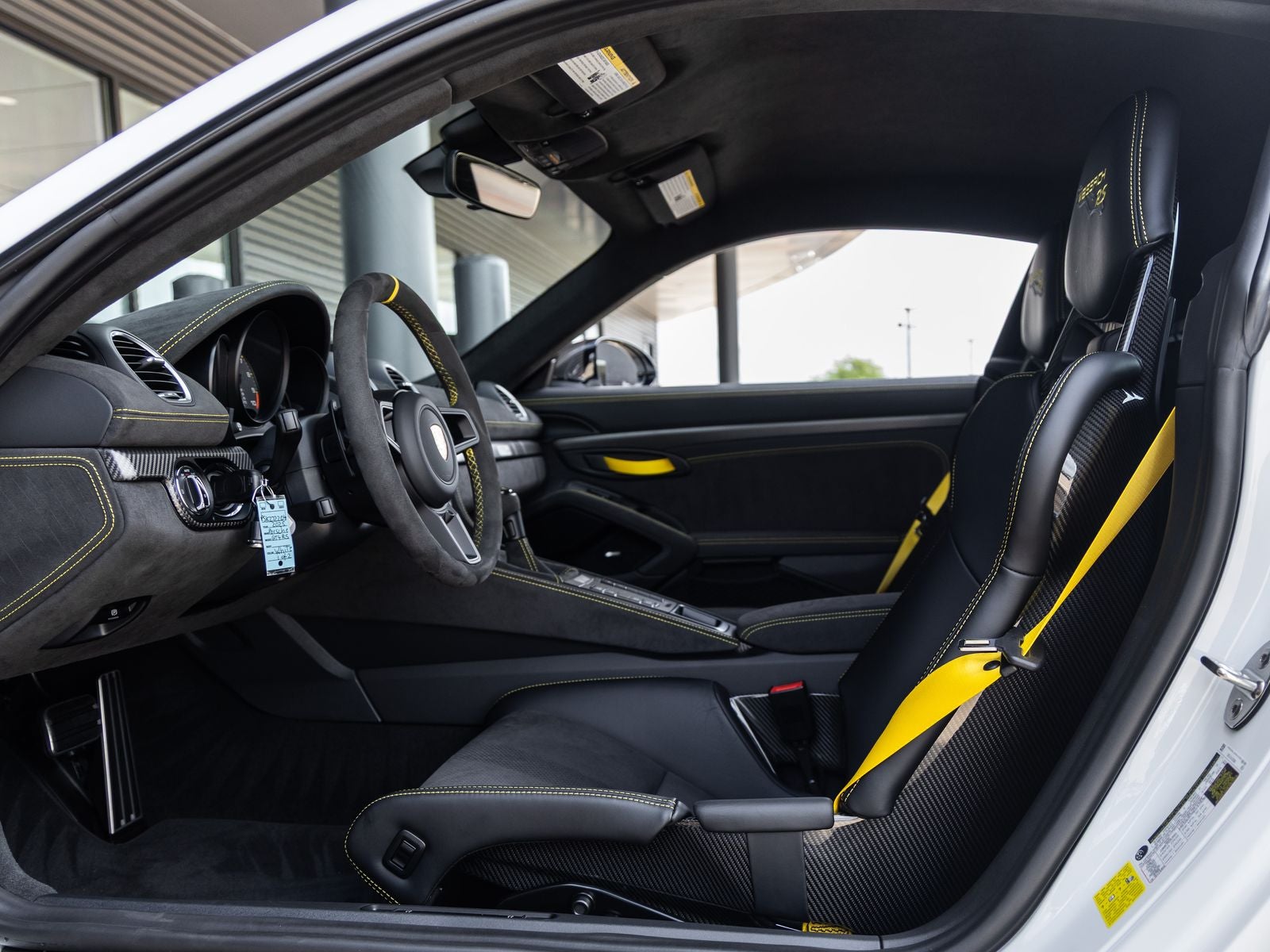 2025 Porsche 718 Cayman GT4 RS