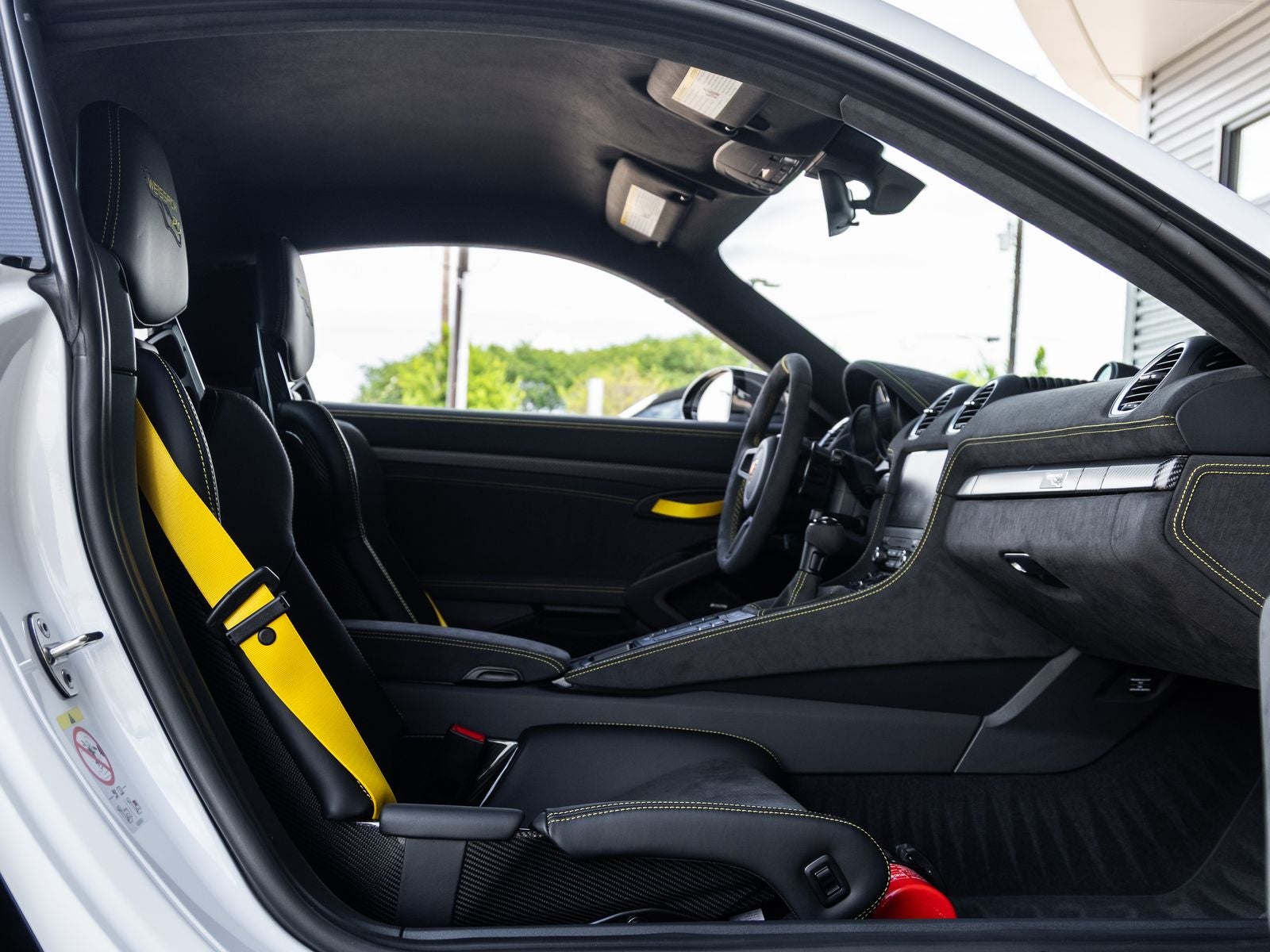 2025 Porsche 718 Cayman GT4 RS