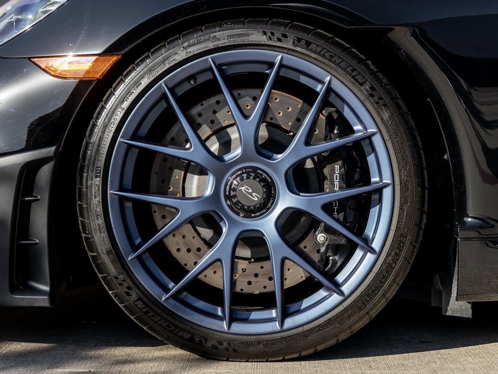 2025 Porsche 718 Cayman 718 Cayman GT4 RS