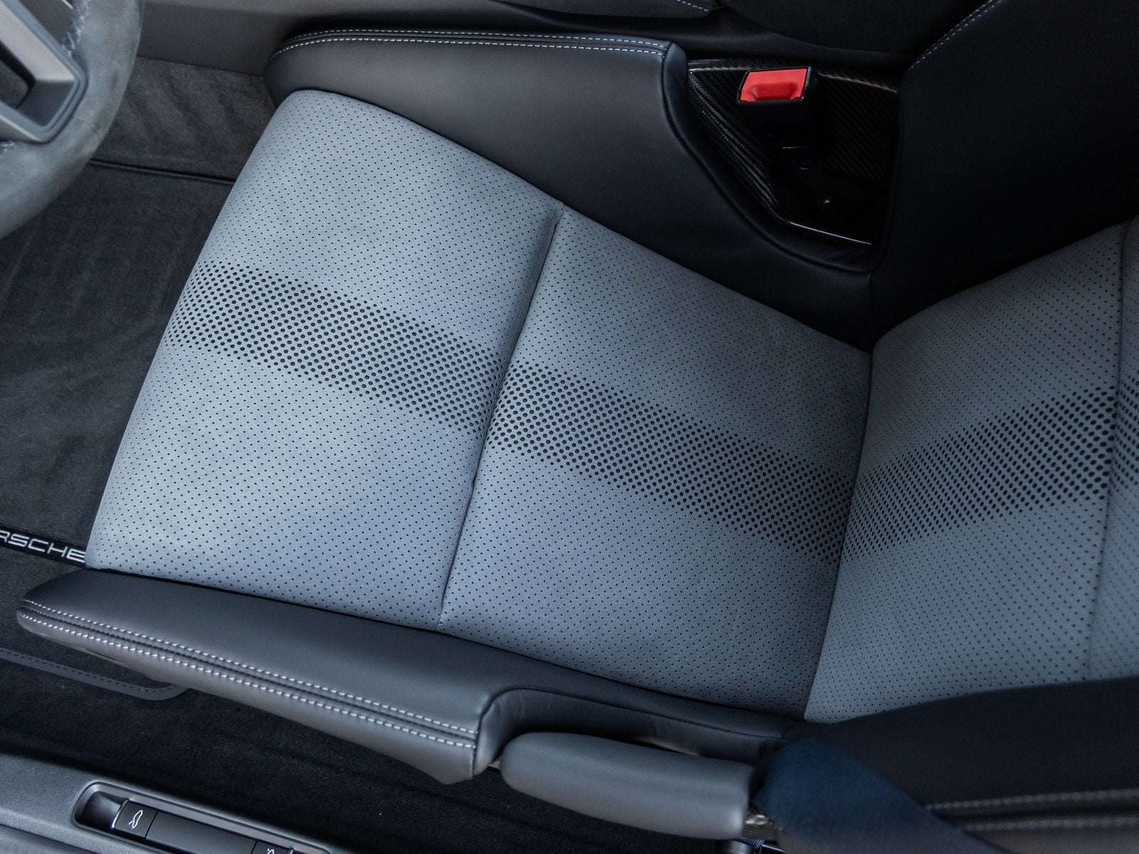 2025 Porsche 718 Cayman 718 Cayman GT4 RS