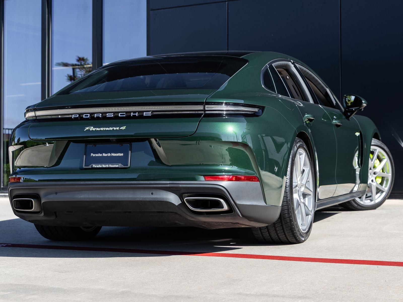 2025 Porsche Panamera Panamera 4 E-Hybrid