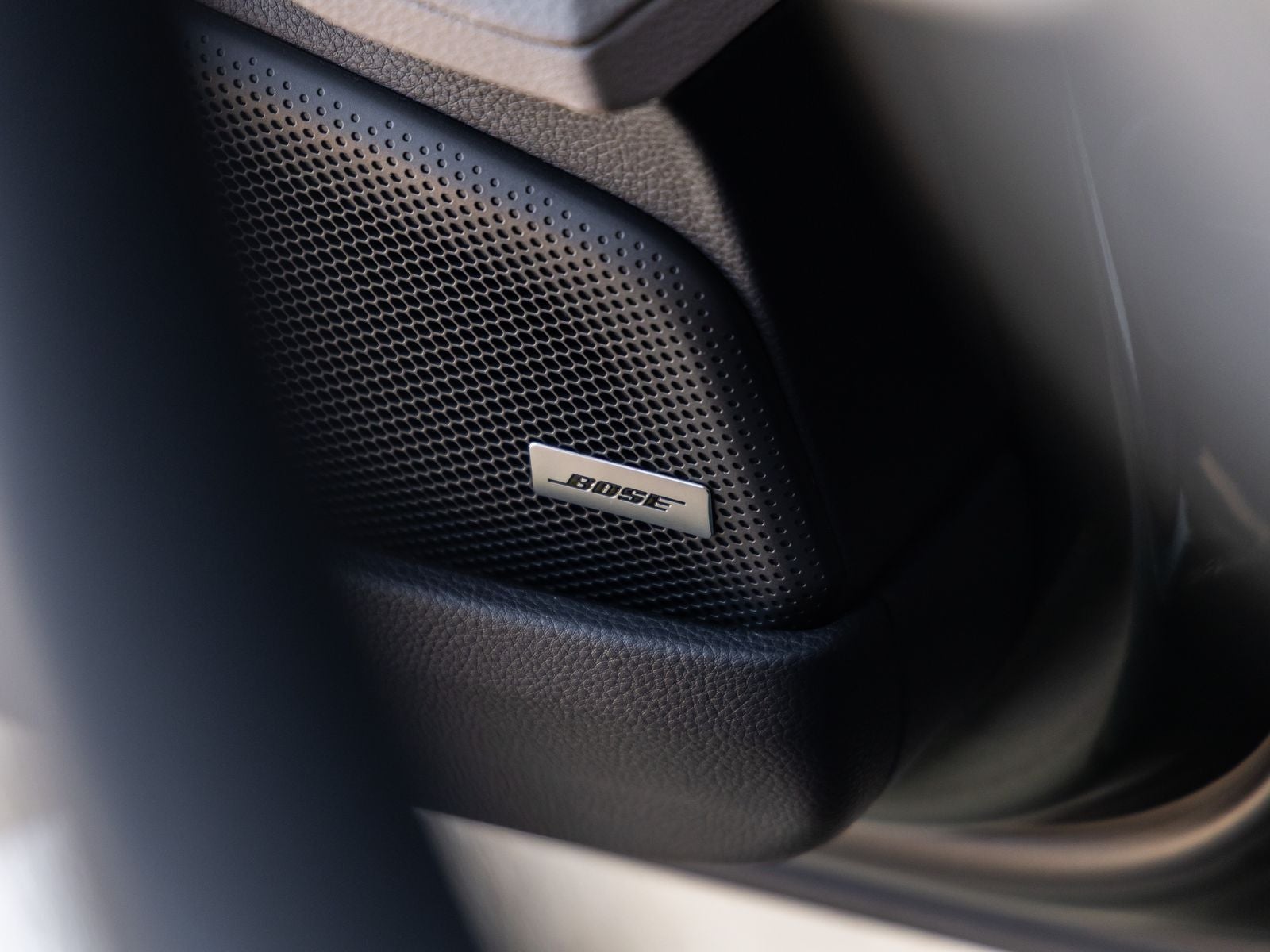 2025 Porsche Panamera Panamera 4 E-Hybrid