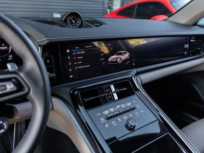 2025 Porsche Panamera Panamera 4 E-Hybrid