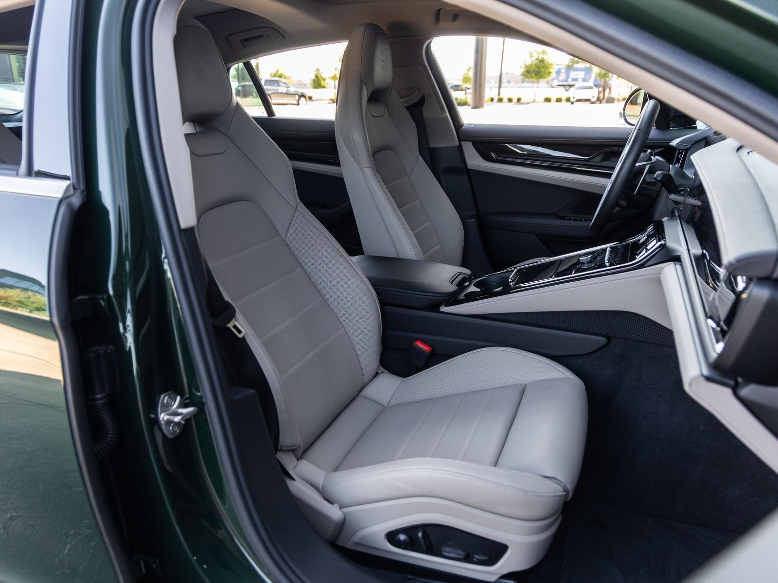 2025 Porsche Panamera Panamera 4 E-Hybrid