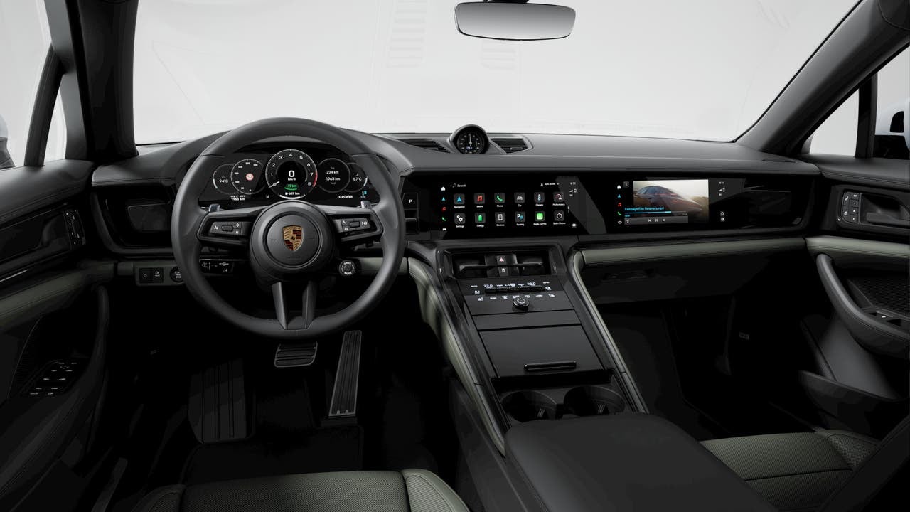2025 Porsche Panamera Panamera 4 E-Hybrid