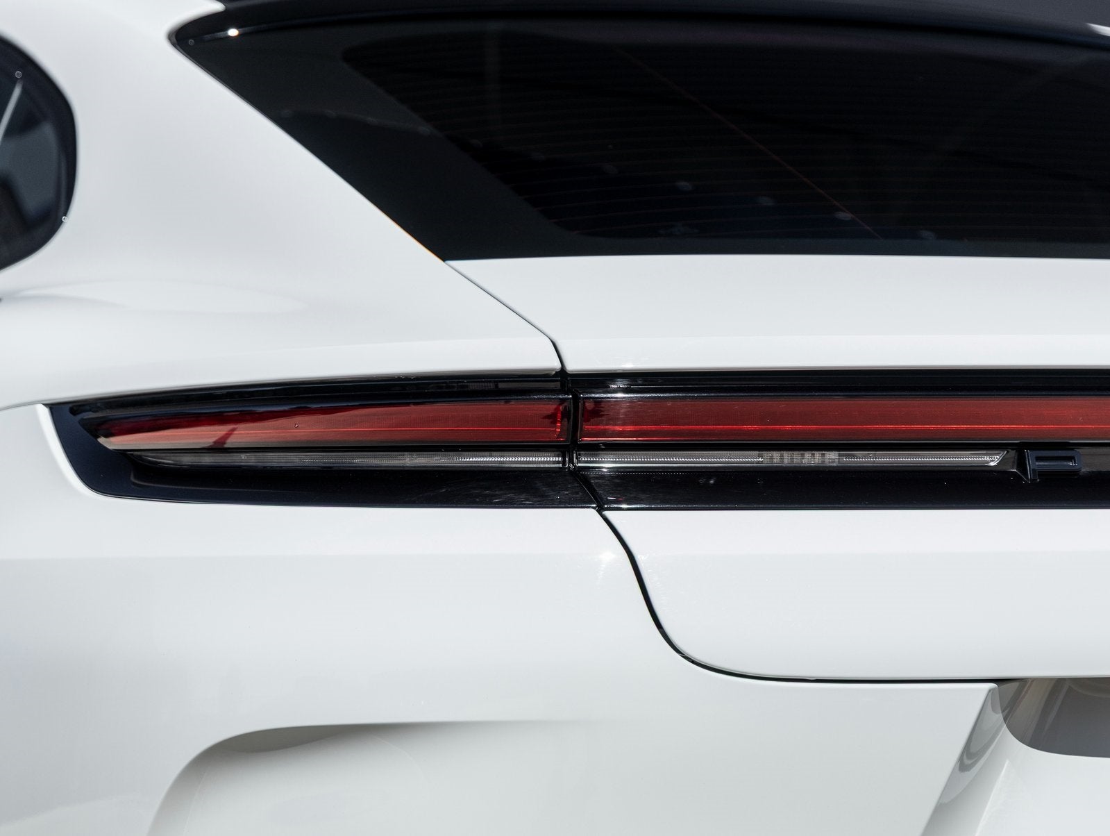 2025 Porsche Panamera E-Hybrid Panamera 4 E-Hybrid